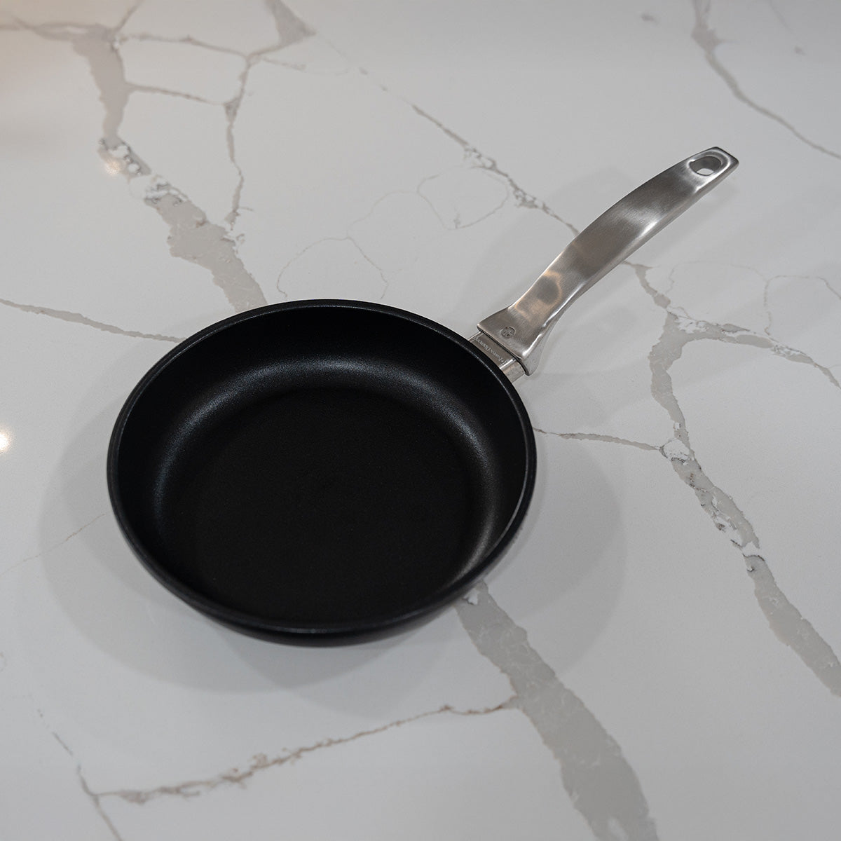 Fry Pans & Skillets CHD - CXD