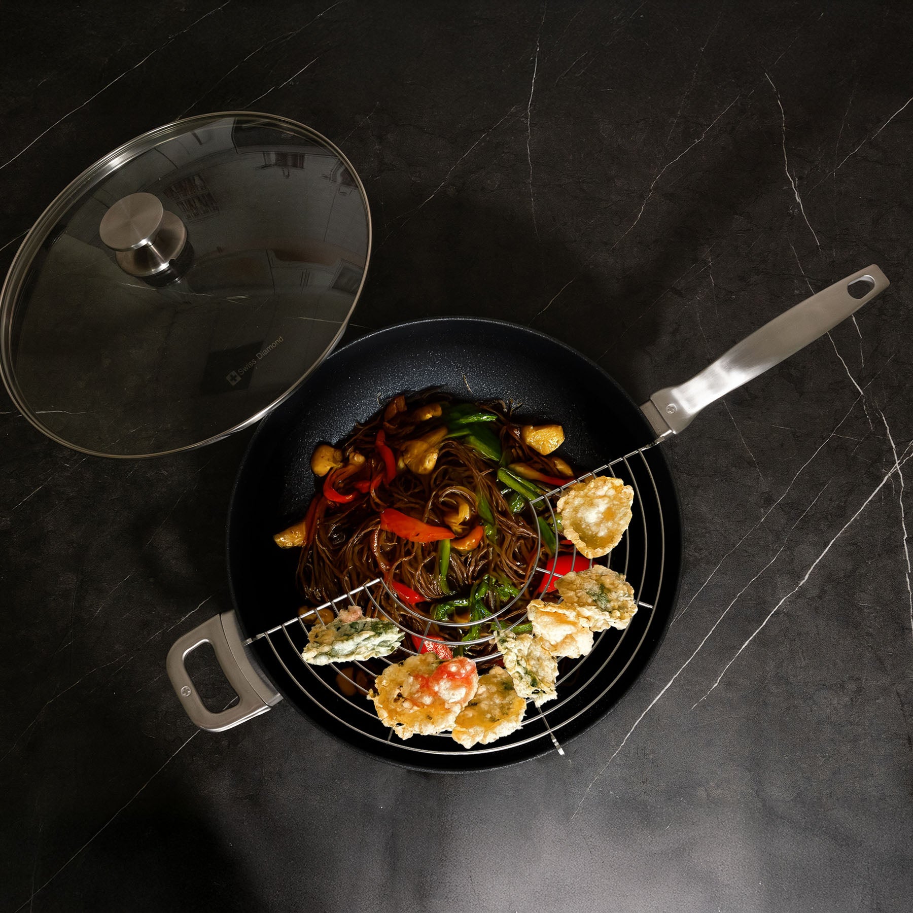 CXD PFAS Free Nonstick Wok with Lid and Rack - 12.5" (32 cm), 5.3 QT (5 L) - Swiss Diamond