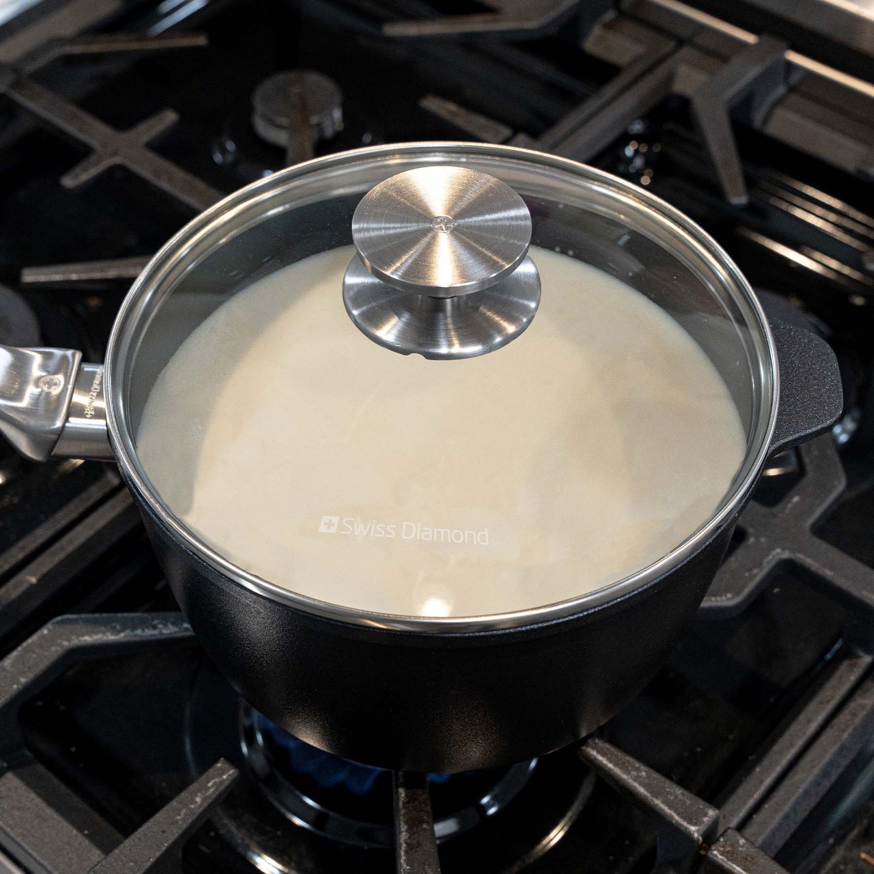 CXD PFAS Free Nonstick Saucepan with Glass Lid - Swiss Diamond
