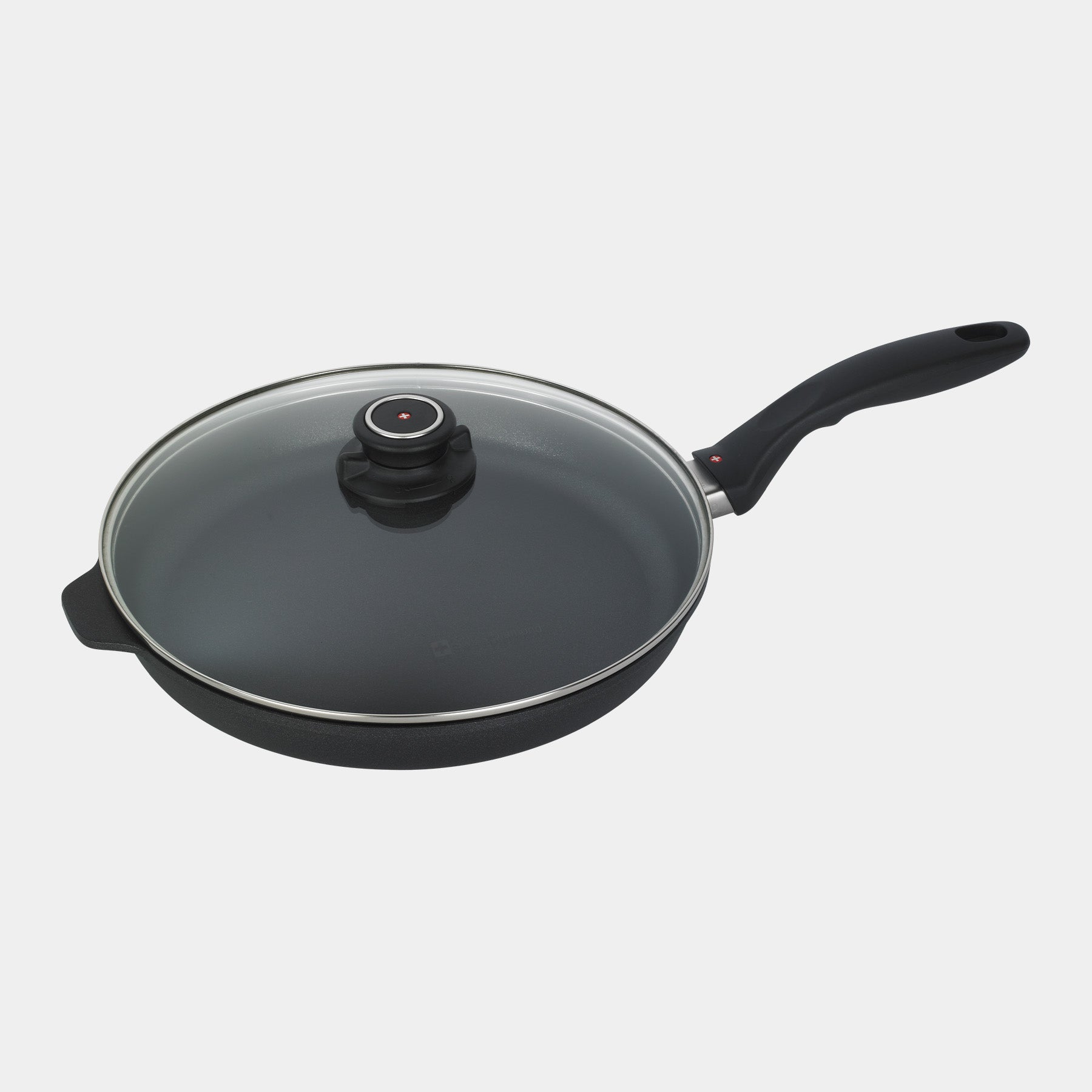 XD Nonstick 11" Fry Pan with Glass Lid