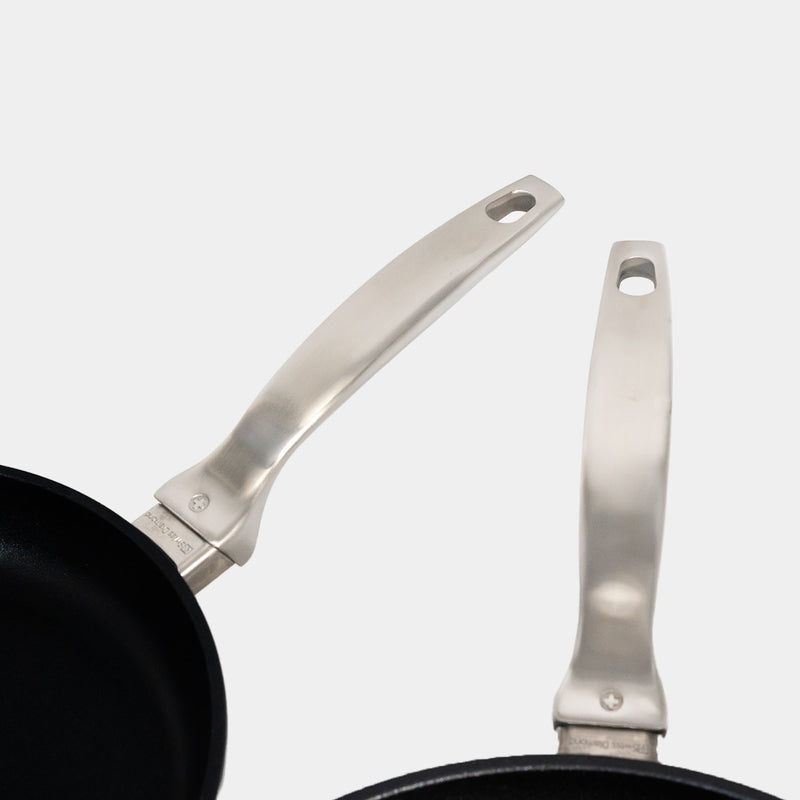 CHD Nonstick 9.5" & 11" 2-Piece Set - Fry Pan Duo close up of handle