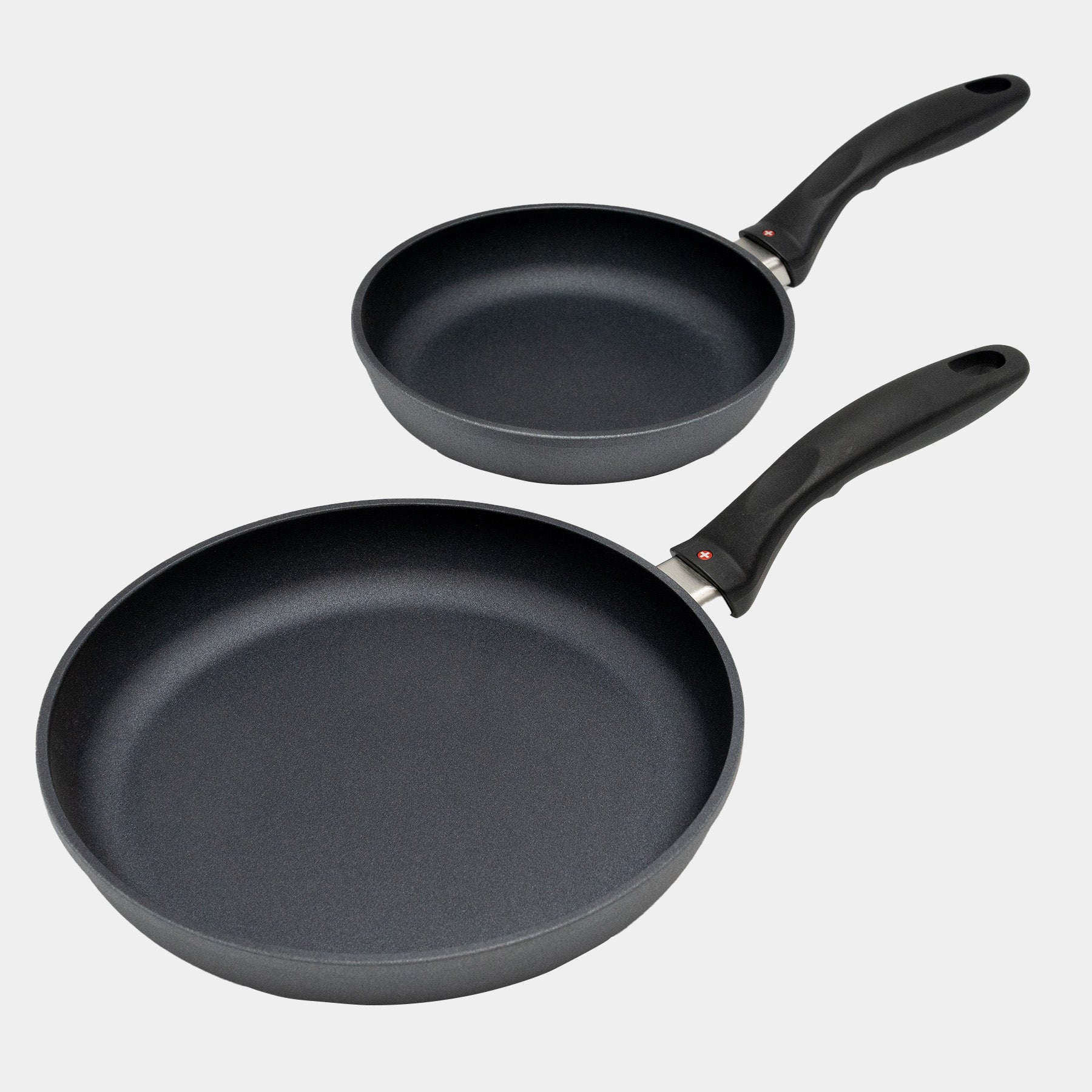 HD Nonstick 8" & 11" Fry Pan Set - Fry Pan Duo angled view