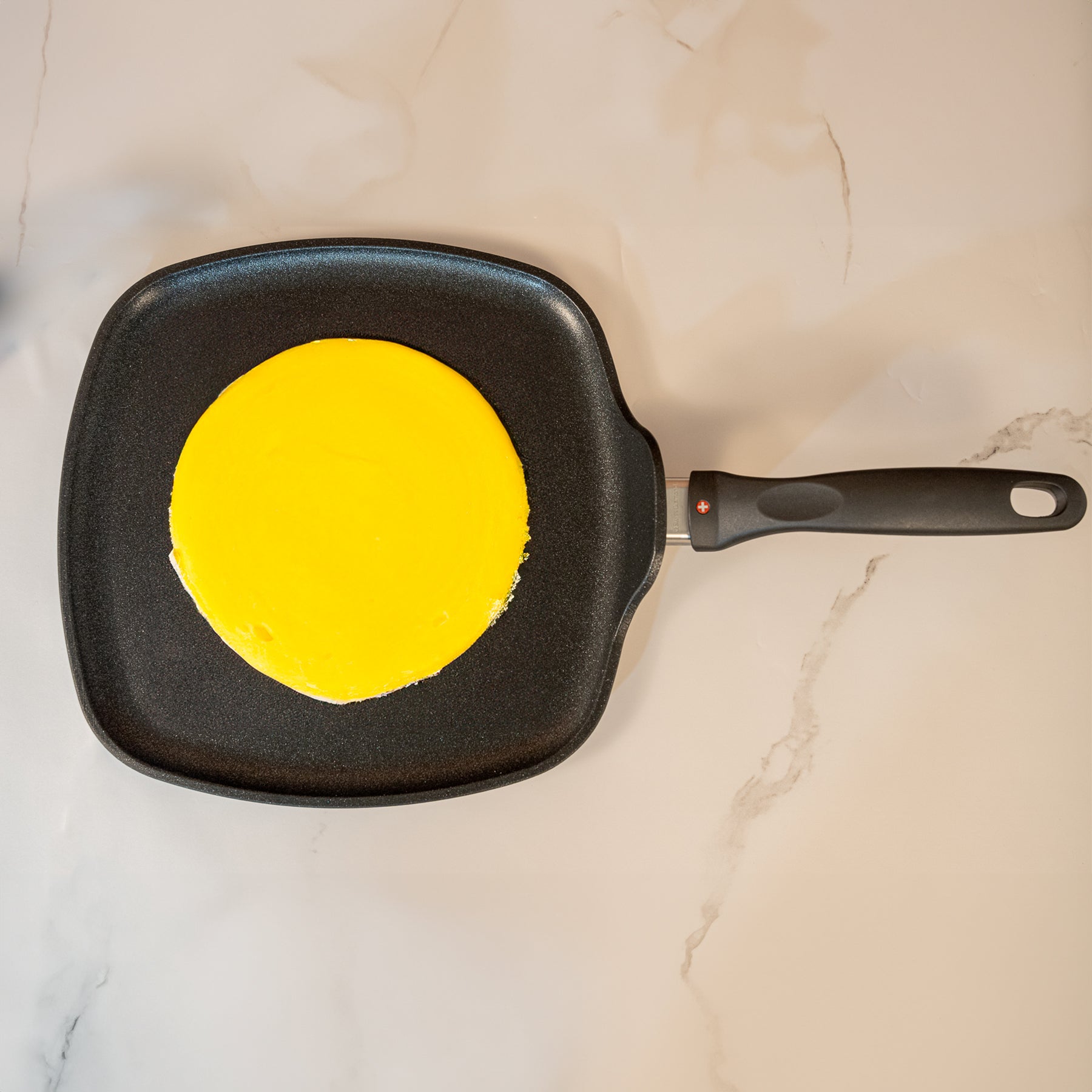 XD Nonstick 11" x 11" Square Griddle - Induction and Felt Pan Protector