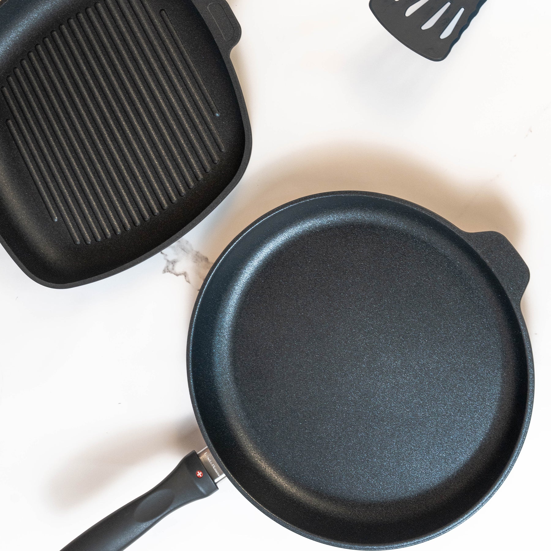 XD Nonstick 2-Piece Set - Fry Pan & Grill Pan in use on kicthen counter - top view