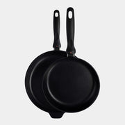 XD Nonstick 2-Piece Fry Pan Set includes: 9.5" Fry Pan + 11" Fry Pan