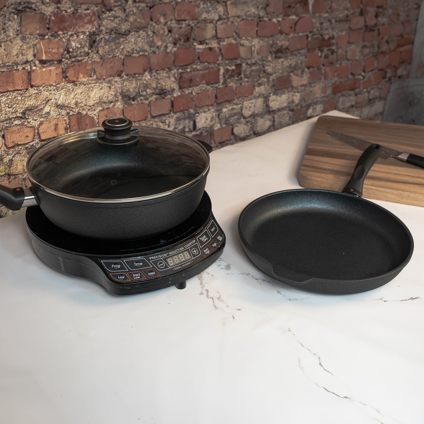 XD Nonstick 3-Piece Set - Fry Pan & Saute Pan - Induction on hot plate with lid